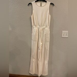 Elegant Cream Sleeveless Jumpsuit